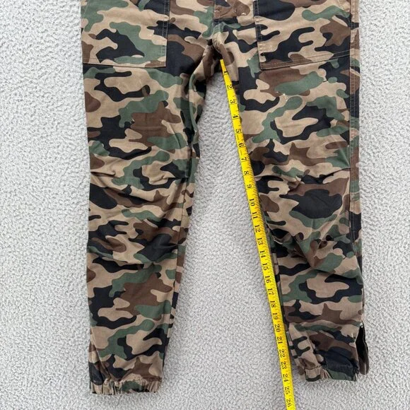 Nili Lotan Cropped French Military Pants Womens Green Camouflage Flat Front Sz 4 - Picture 9 of 12